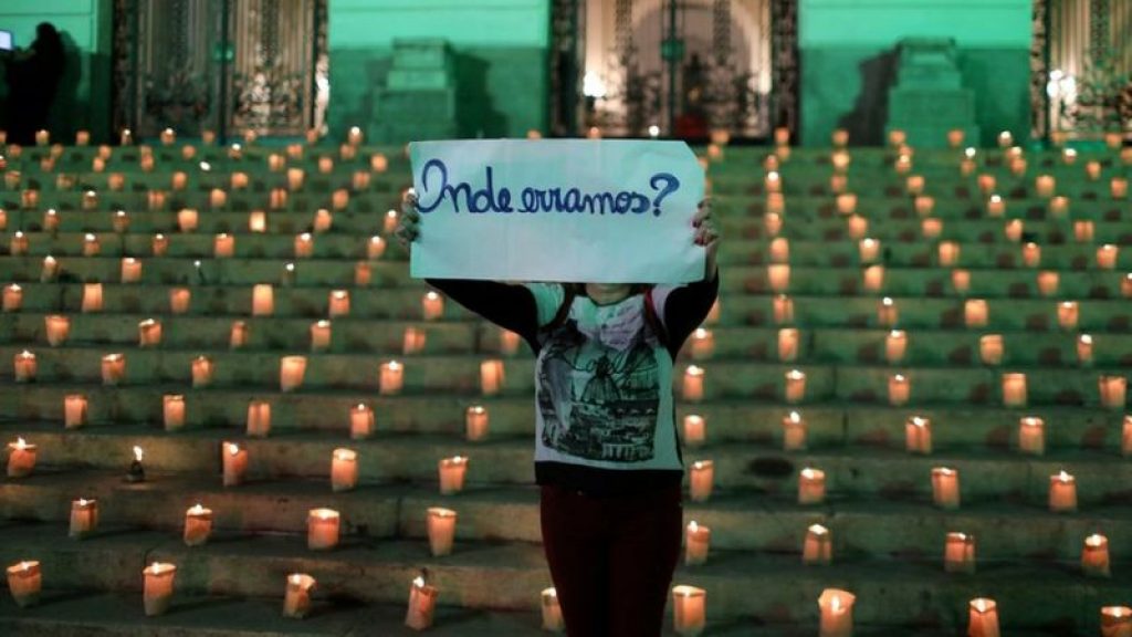 Mortes por covid: cidades com prefeita, em vez de prefeito tiveram 43% mais vítimas no Brasil