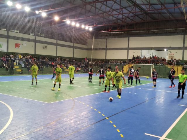 Encerrou a primeira fase do Campeonato Municipal de Futsal de Mormaço